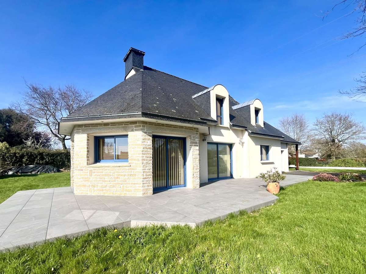 House Saint-Avé