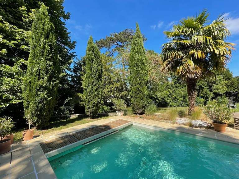 Maison Saint-Avertin - 5 chambres - 260m²