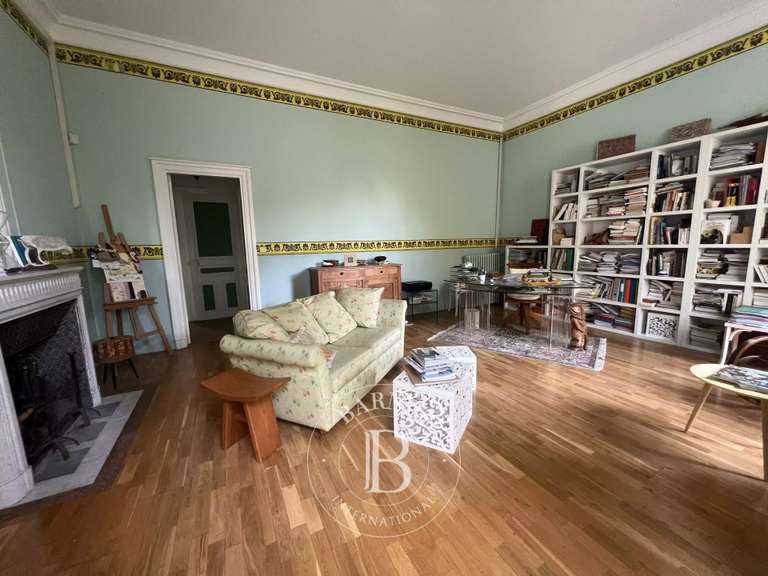 Propriété Saint-Avertin - 6 chambres - 391m²
