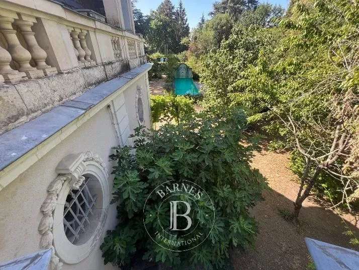 Propriété Saint-Avertin - 6 chambres - 391m²
