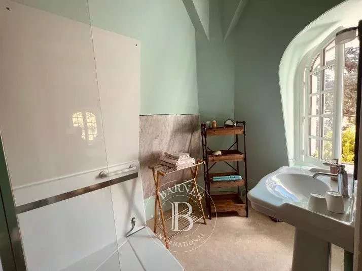 Propriété Saint-Avertin - 6 chambres - 391m²