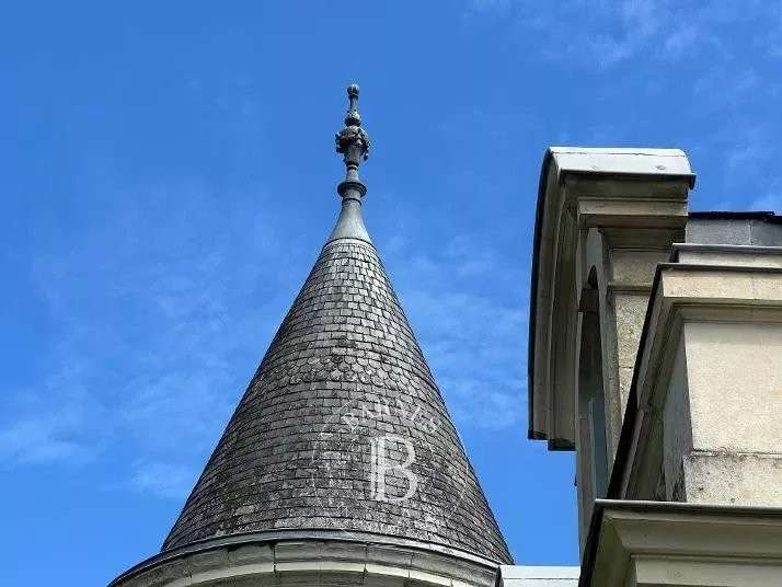 Propriété Saint-Avertin - 6 chambres - 391m²