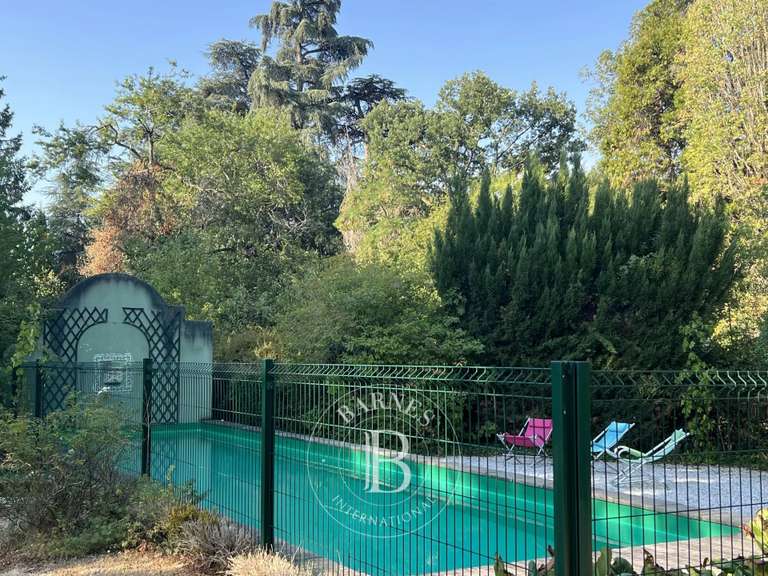 Propriété Saint-Avertin - 6 chambres - 391m²