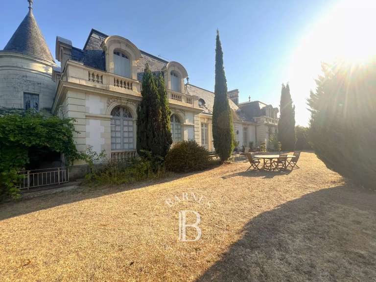 Propriété Saint-Avertin - 6 chambres - 391m²