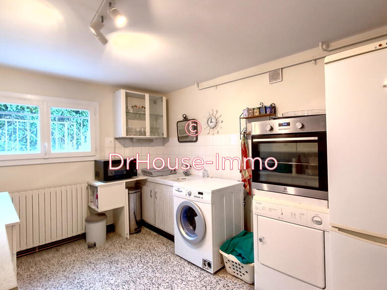 Villa Saint-Ay - 5 bedrooms - 239m²
