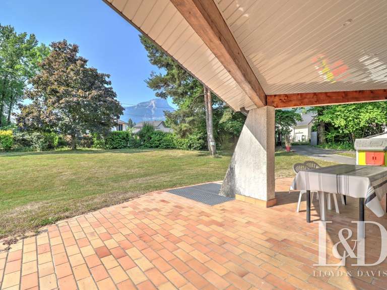 Maison Saint-Baldoph - 5 chambres - 195m²