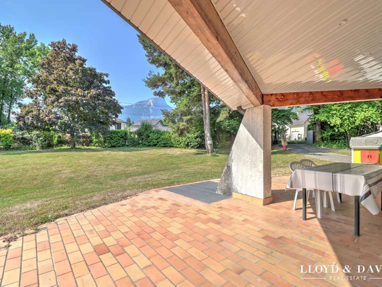 Maison Saint-Baldoph - 5 chambres - 195m²