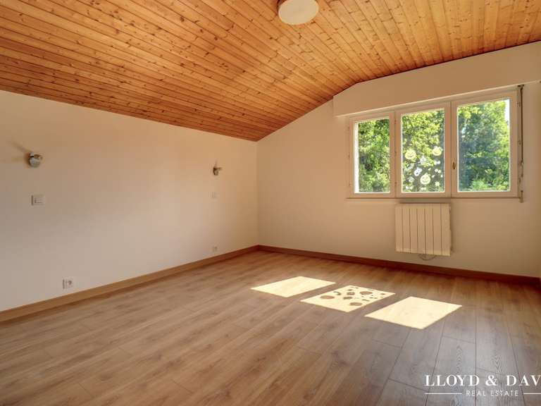 Maison Saint-Baldoph - 5 chambres - 195m²