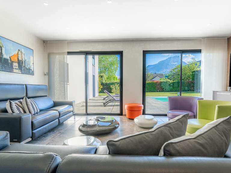 House Saint-Baldoph - 4 bedrooms - 245m²