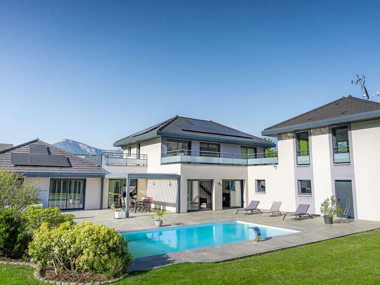House Saint-Baldoph - 4 bedrooms - 245m²