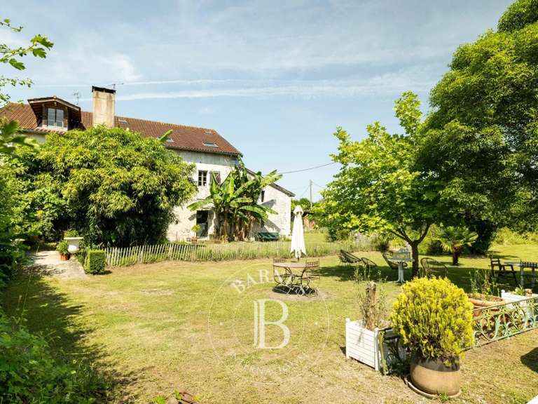 Maison Saint-Barthélemy - 6 chambres - 600m²