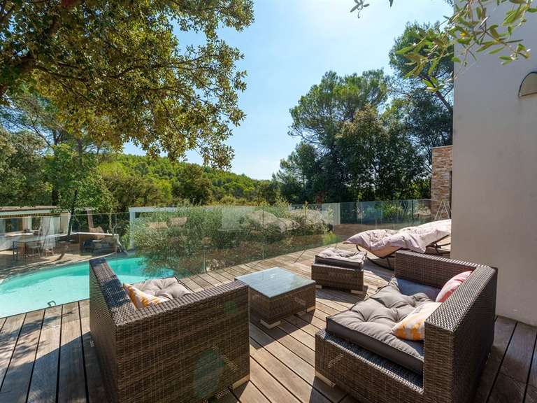 Maison Saint-Bauzille-de-Montmel - 4 chambres - 260m²