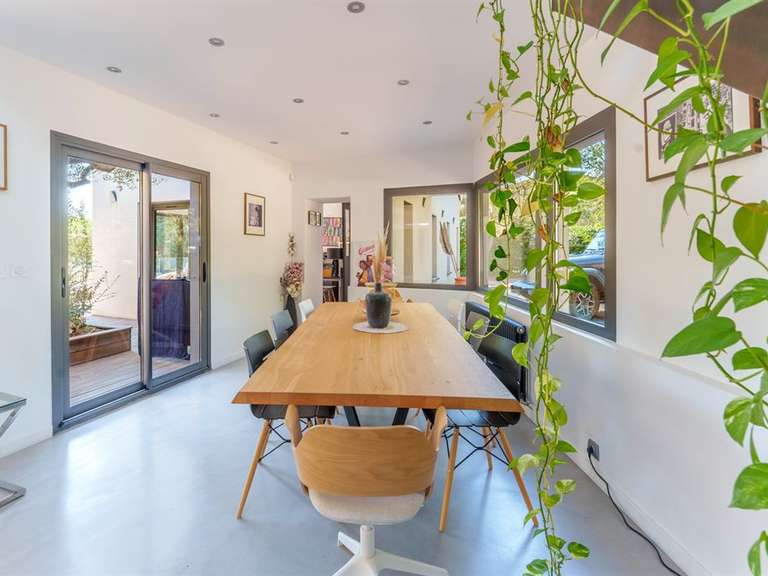 Maison Saint-Bauzille-de-Montmel - 4 chambres - 260m²