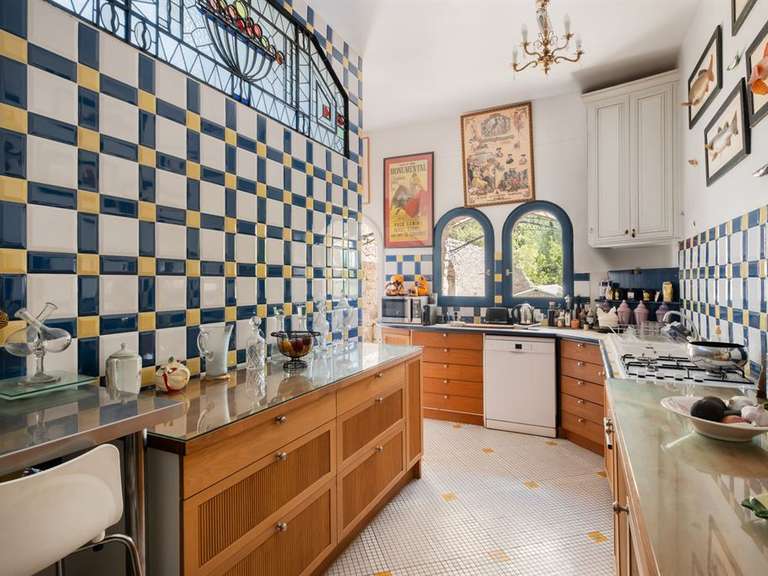 House Saint-Bauzille-de-Montmel - 8 bedrooms - 639m²