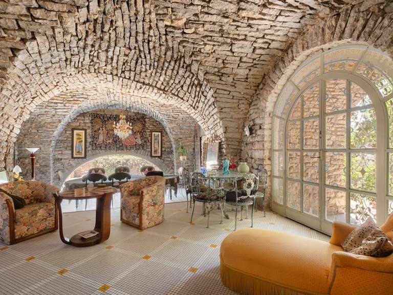 House Saint-Bauzille-de-Montmel - 8 bedrooms - 639m²