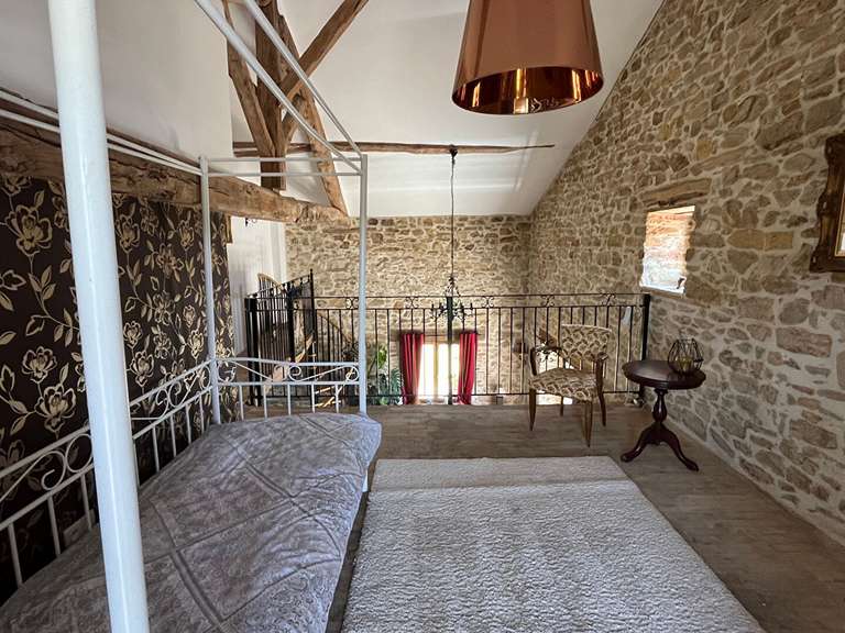 Propriété Saint-Bazile - 5 chambres - 280m²