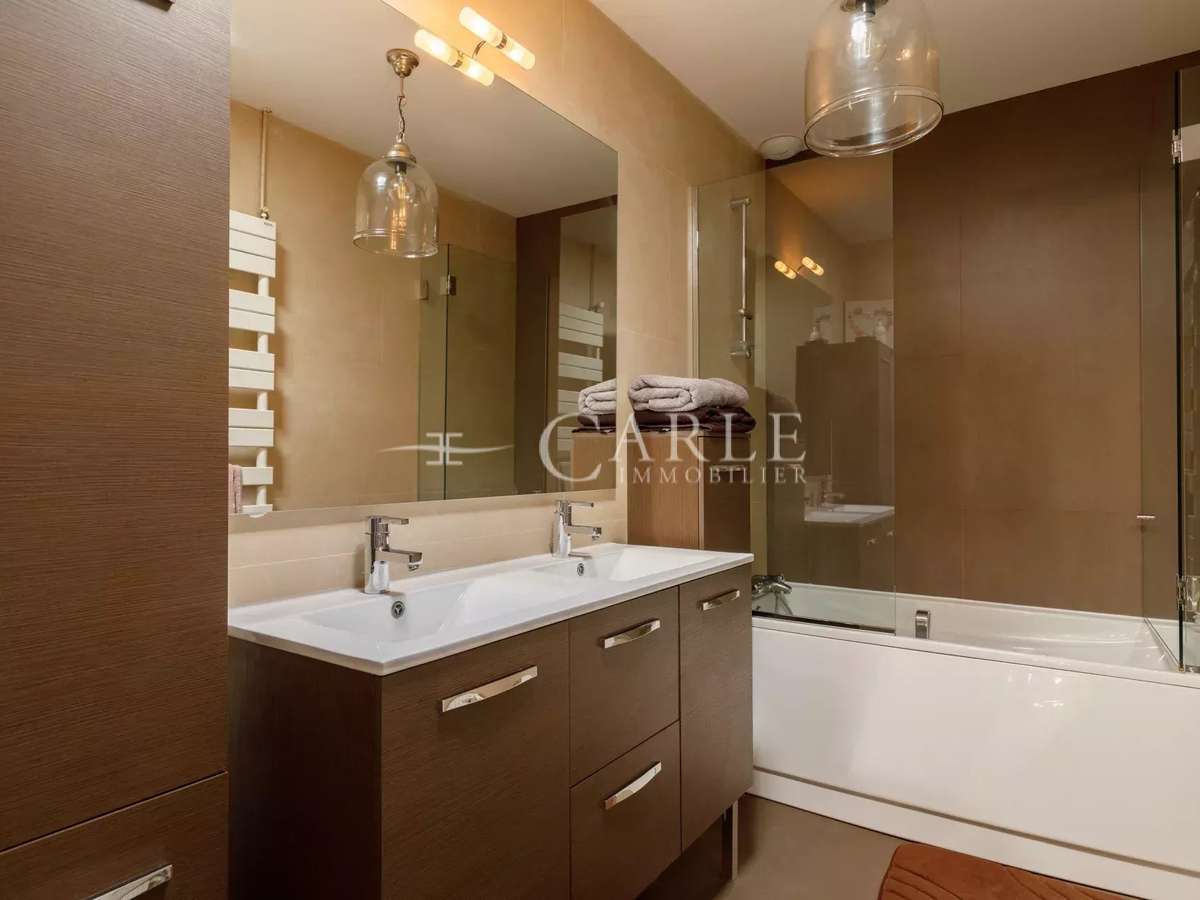 Maison Saint-Bonnet-de-Mure