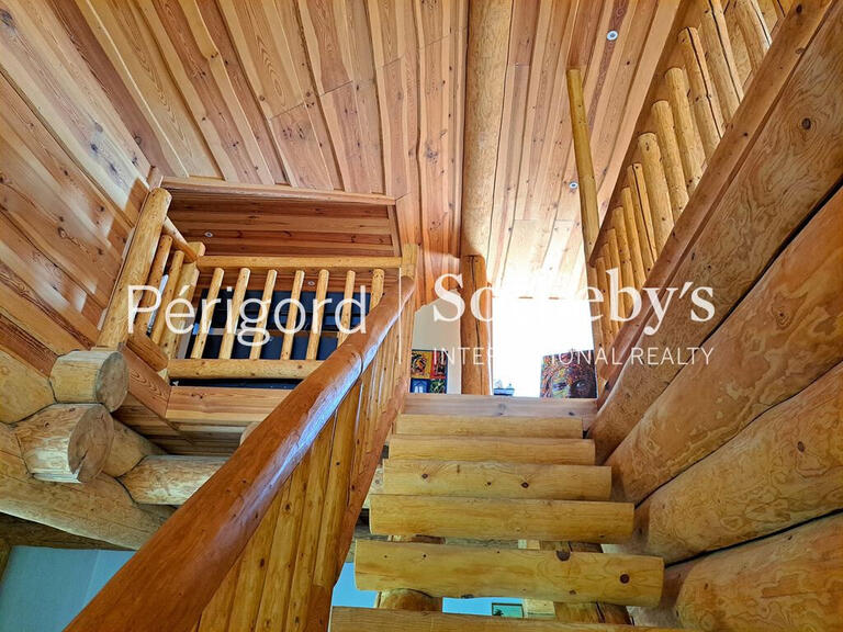 House Saint-Bonnet-Elvert - 4 bedrooms - 240m²