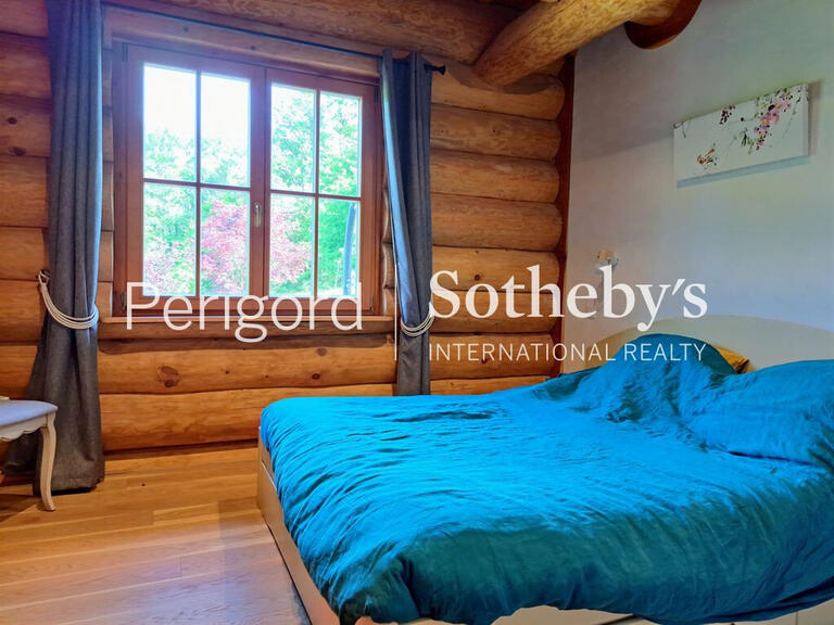 House Saint-Bonnet-Elvert - 4 bedrooms - 240m²