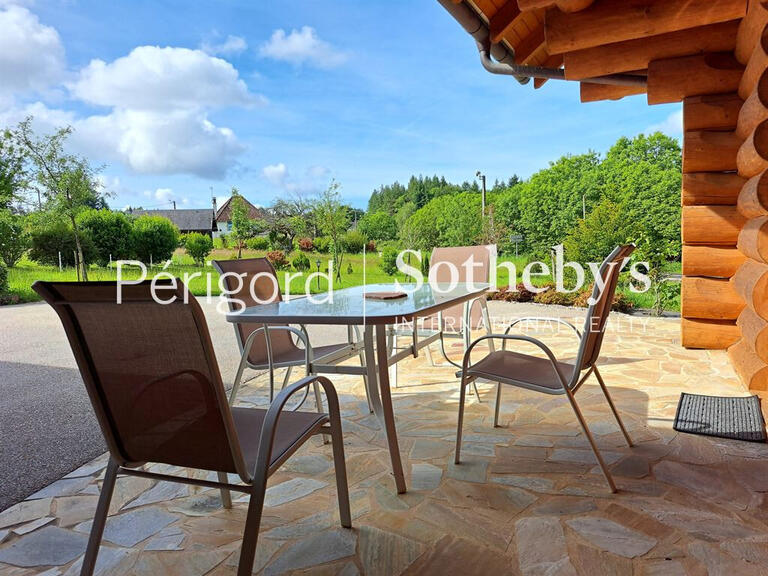 House Saint-Bonnet-Elvert - 4 bedrooms - 240m²