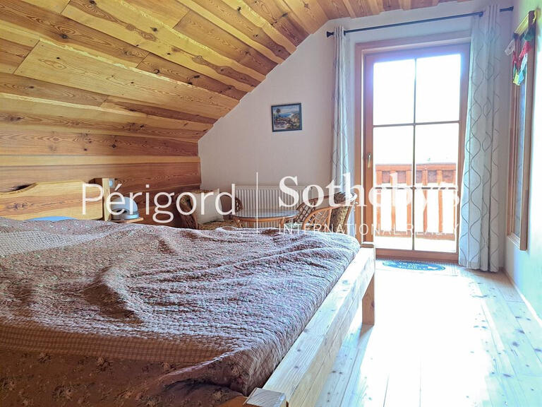 House Saint-Bonnet-Elvert - 4 bedrooms - 240m²
