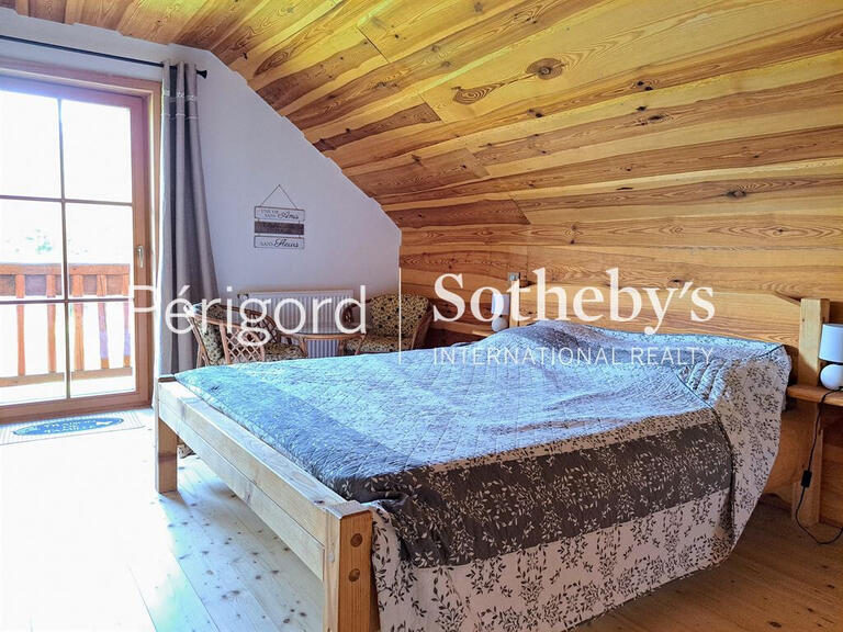 House Saint-Bonnet-Elvert - 4 bedrooms - 240m²