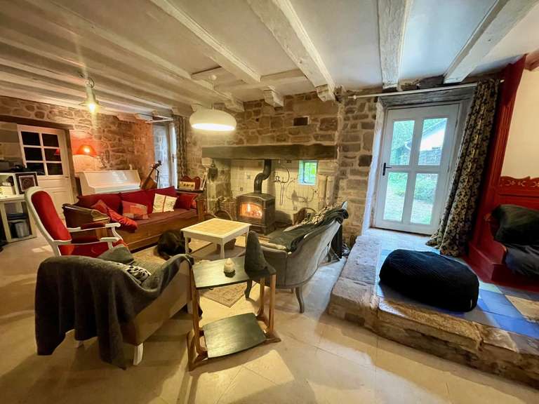 Maison Saint-Bonnet-la-Rivière - 5 chambres - 293m²