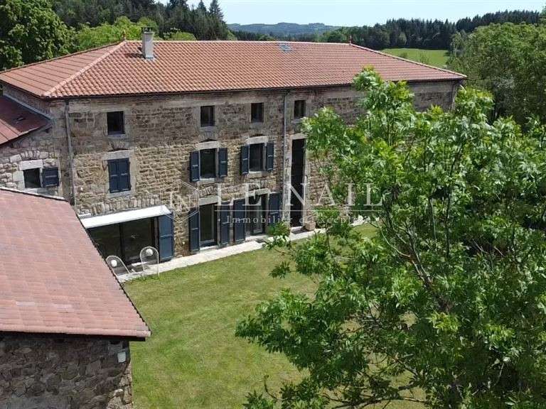 Maison Saint-Bonnet-le-Château - 5 chambres - 388m²