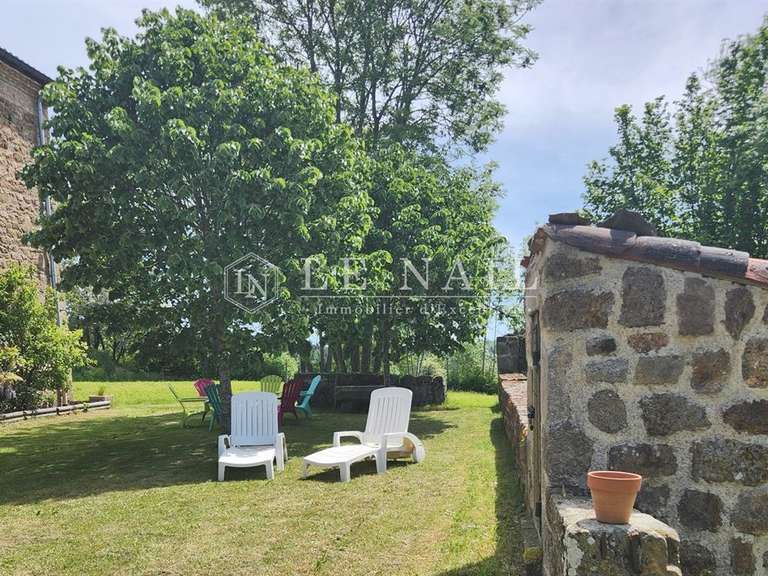 Maison Saint-Bonnet-le-Château - 5 chambres - 388m²