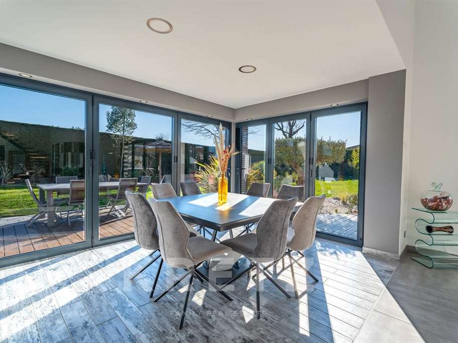 Maison Saint-Bonnet-les-Oules