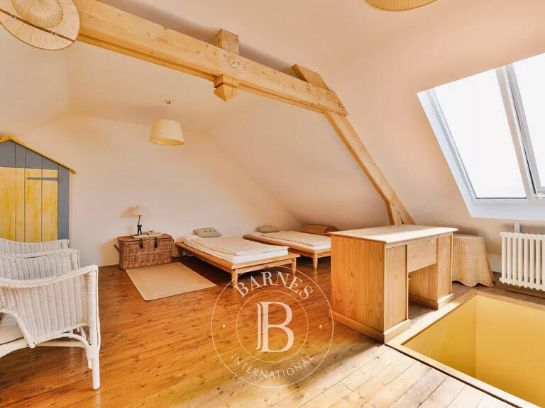 Maison Saint-Brevin-les-Pins - 5 chambres - 274m²