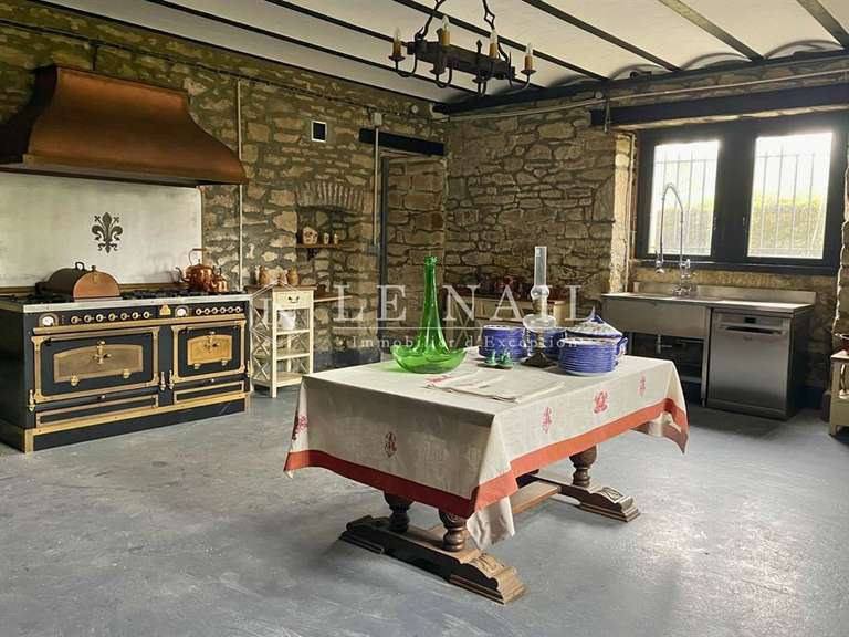 Château Saint-Brieuc - 12 chambres - 1250m²