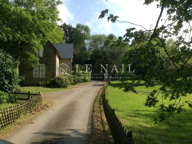 Manor Saint-Brieuc - 15 bedrooms - 818m²