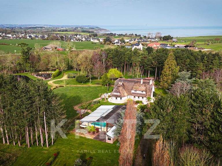 Propriété Saint-Brieuc - 5 chambres - 320m²