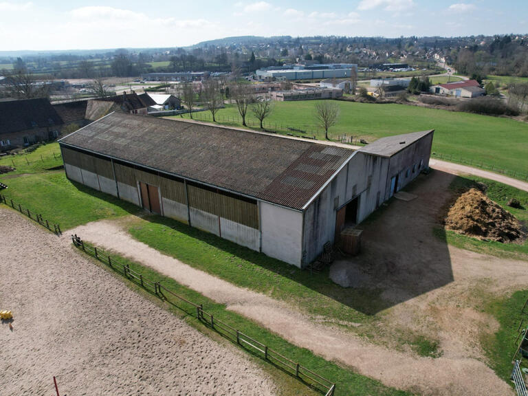 Maison Saint-Brisson - 279m²