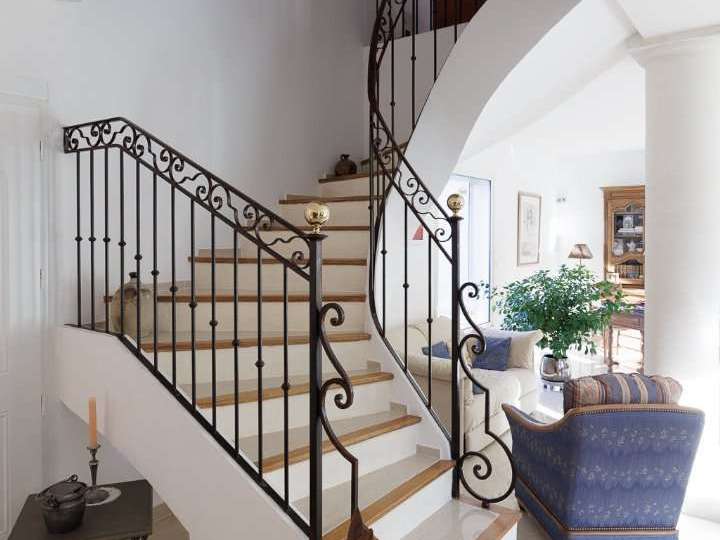 House Saint-Cannat - 4 bedrooms