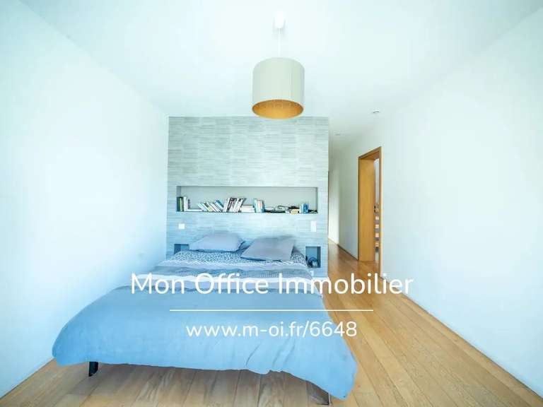 Maison Saint-Cannat - 3 chambres - 168m²