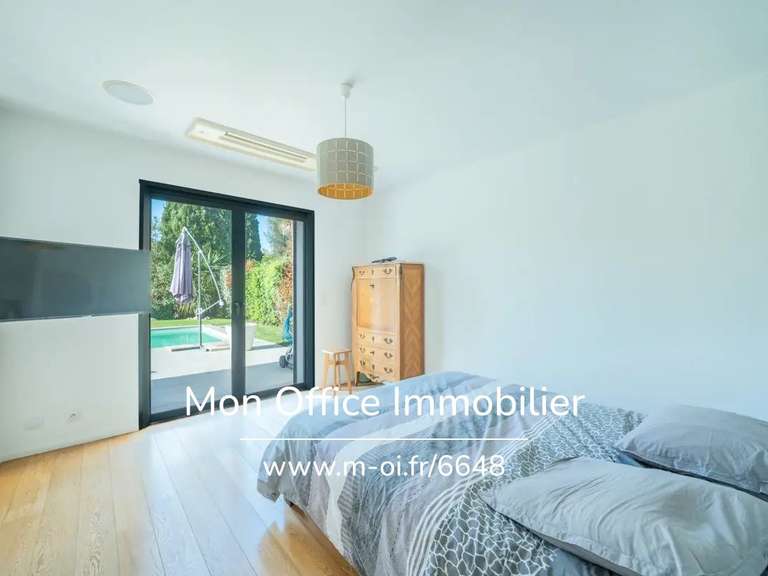 Maison Saint-Cannat - 3 chambres - 168m²
