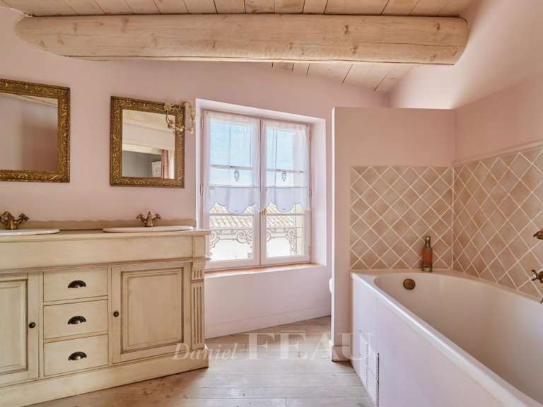 Maison Saint-Cannat - 6 chambres - 289m²