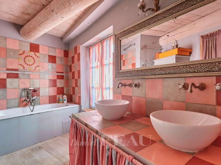 Maison Saint-Cannat - 6 chambres - 289m²
