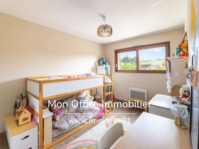 Maison Saint-Cannat - 3 chambres - 102m²