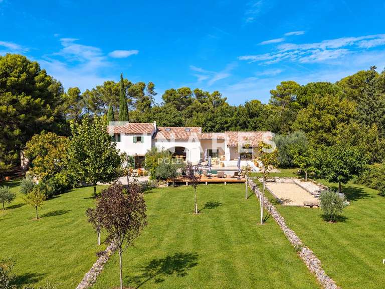 Maison Saint-Cannat - 5 chambres - 220m²