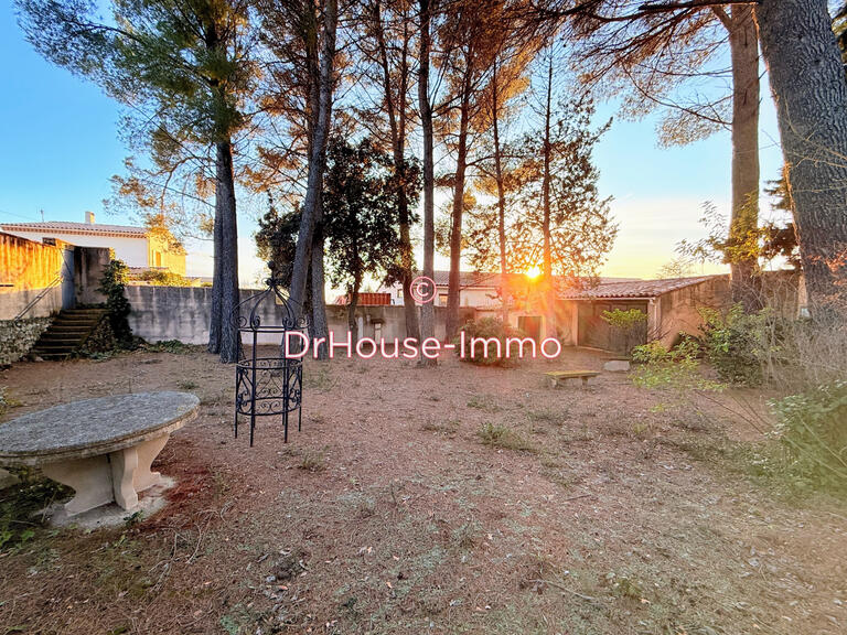 Terrain Saint-Cannat - 4 chambres - 141m²