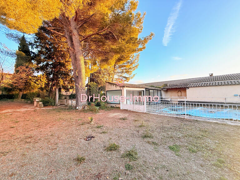 Villa Saint-Cannat - 4 bedrooms - 147m²