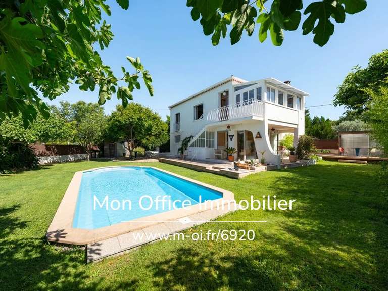 Villa Saint-Cannat - 3 chambres - 160m²