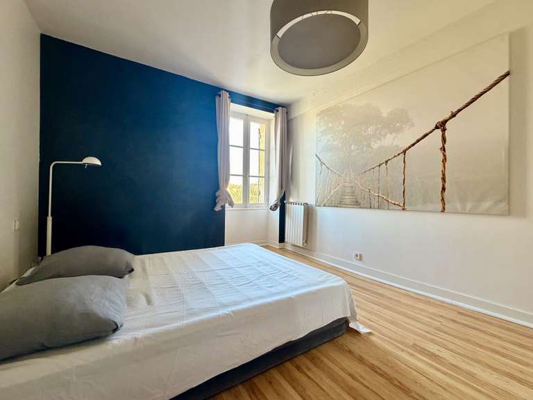 Maison Saint-Caprais-de-Bordeaux - 3 chambres - 150m²