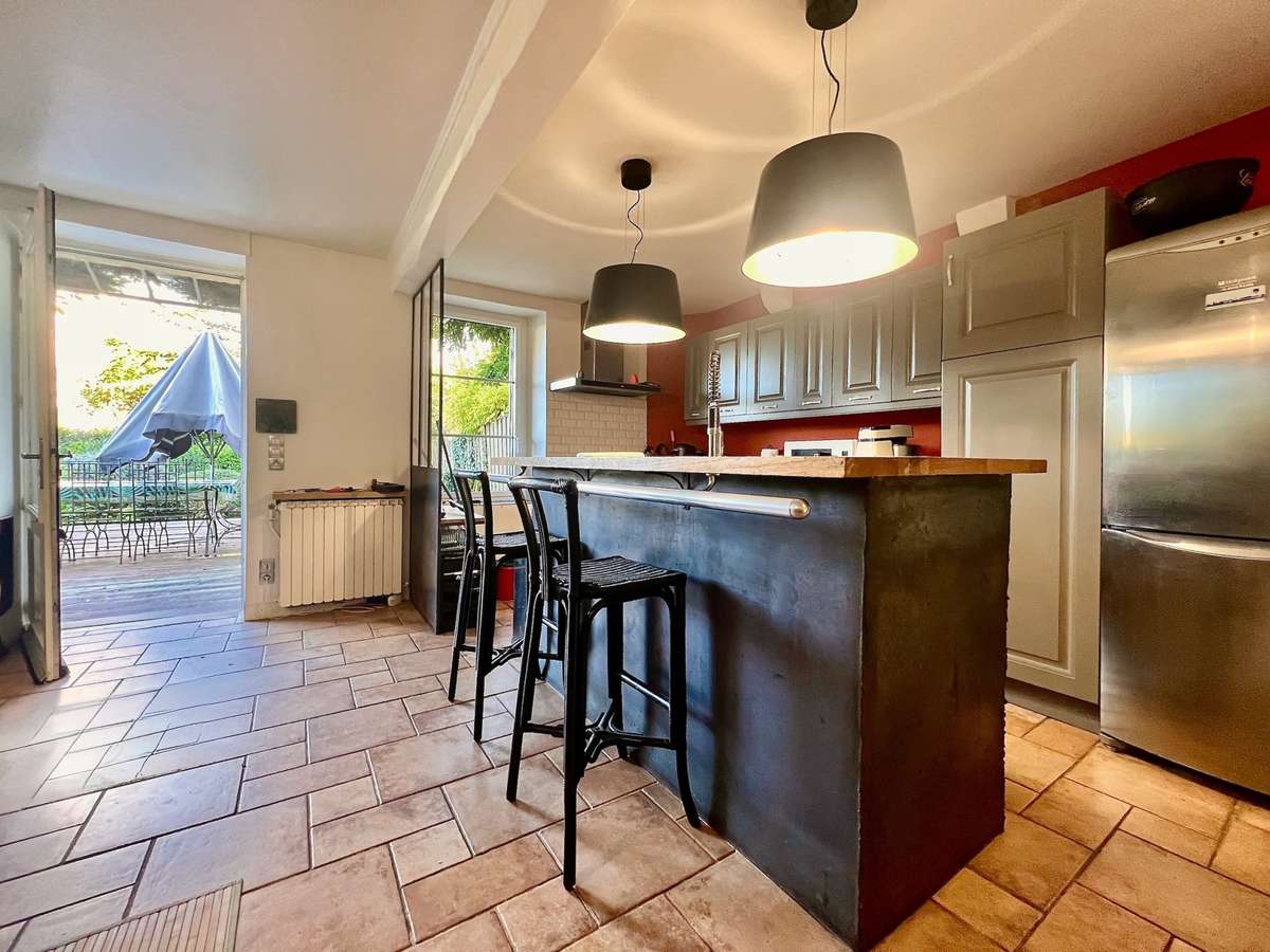 House Saint-Caprais-de-Bordeaux