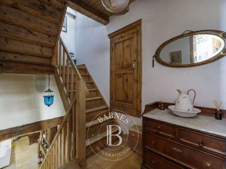 Château Saint-Cergues - 3 chambres - 472m²