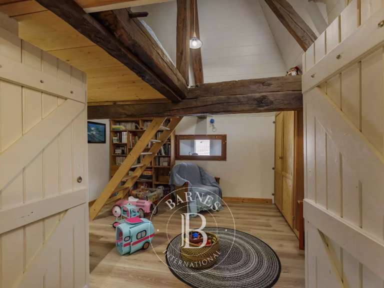 Château Saint-Cergues - 3 chambres - 472m²