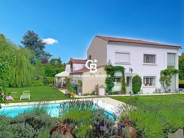 Maison Saint-Césaire - 5 chambres - 420m²